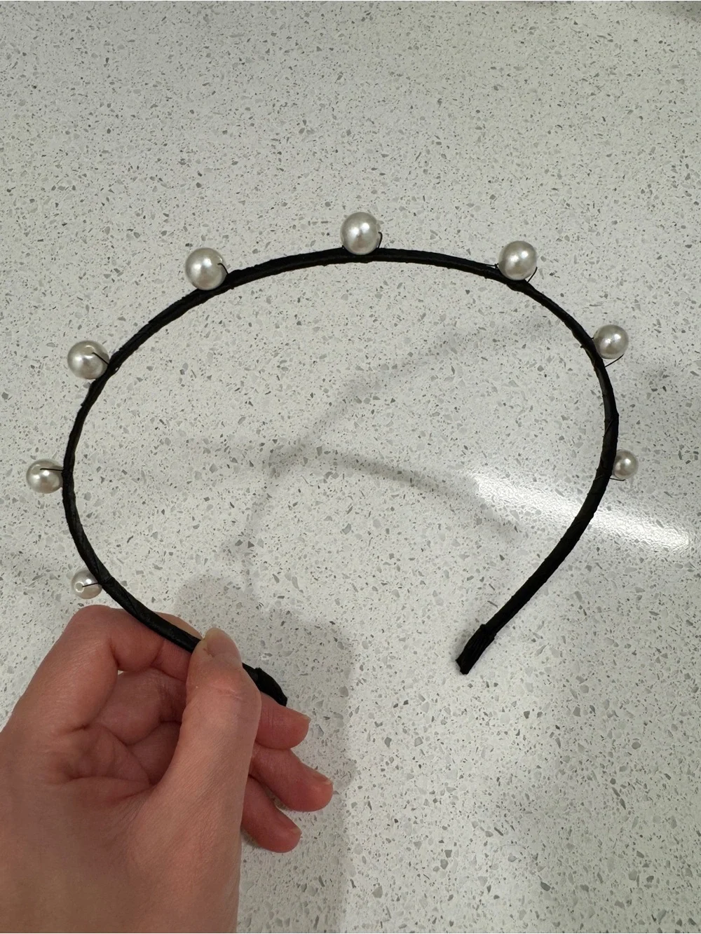 Pearl Embellished Black Headband - Unbranded
